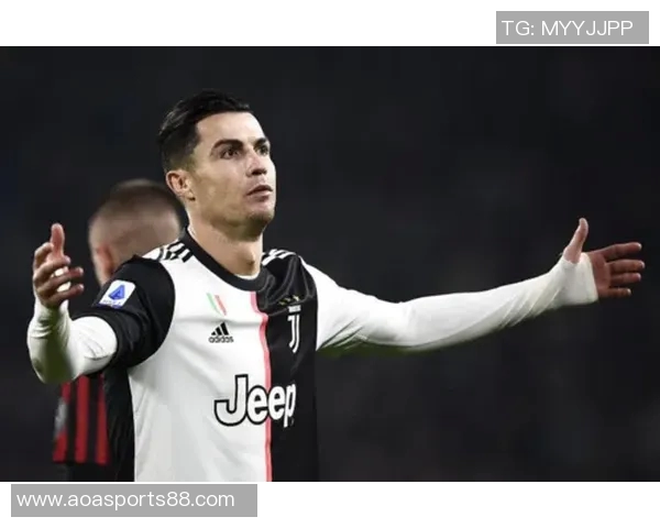 诺伊尔强调球队配合日益默契每位球员明确自身职责与角色