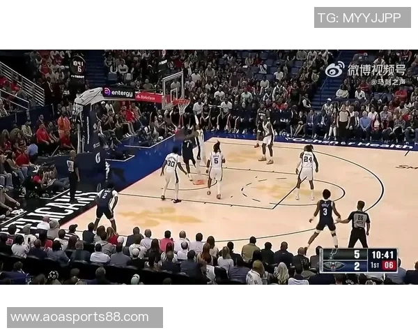 文班亚马全场数据耀眼却失误频繁13投7中斩获27分11篮板4助攻3抢断1盖帽 文班亚马全场数据耀眼却失误频繁13投7中斩获27分11篮板4助攻3抢断1盖帽