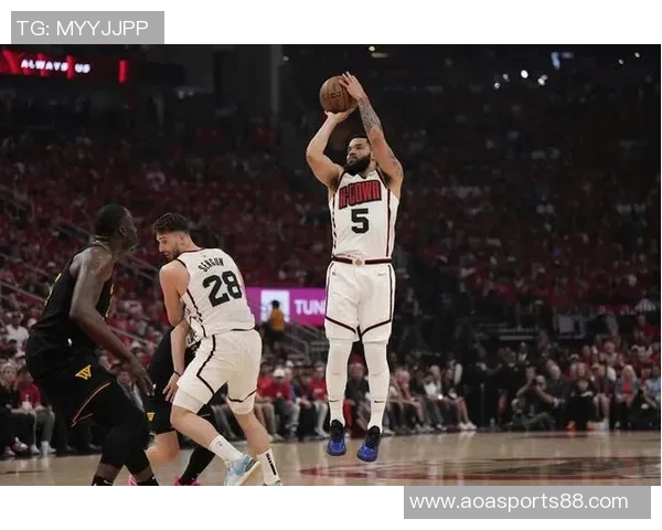 铁林直言火箭胜场将受范弗里特伤势影响或难超53胜