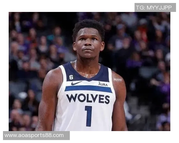 韦德谈夺冠心态:追逐荣誉的动力源于传奇球员的榜样 韦德谈夺冠心态:追逐荣誉的动力源于传奇球员的榜样