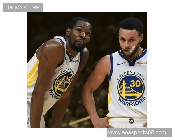 KD谈与奥科吉重聚的兴奋之情称其防守为进攻带来回报 KD谈与奥科吉重聚的兴奋之情称其防守为进攻带来回报