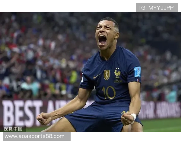 VAR再度出手姆巴佩精彩进球被判无效越位成关键因素 VAR再度出手姆巴佩精彩进球被判无效越位成关键因素