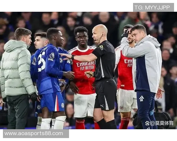 热刺遭遇三连败中场萨尔发声致歉感谢球迷的支持与理解