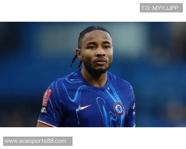 恩昆库希望继续效力AC米兰经纪人与费内巴切并无接触